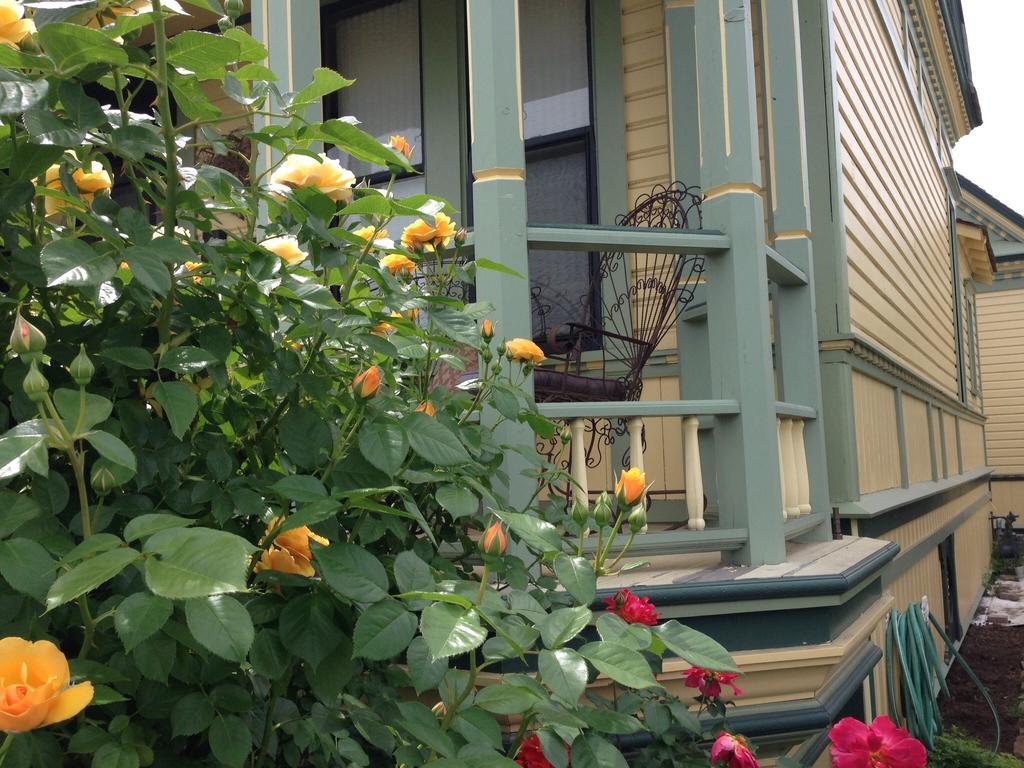 Waverly Cottage Медфорд Экстерьер фото