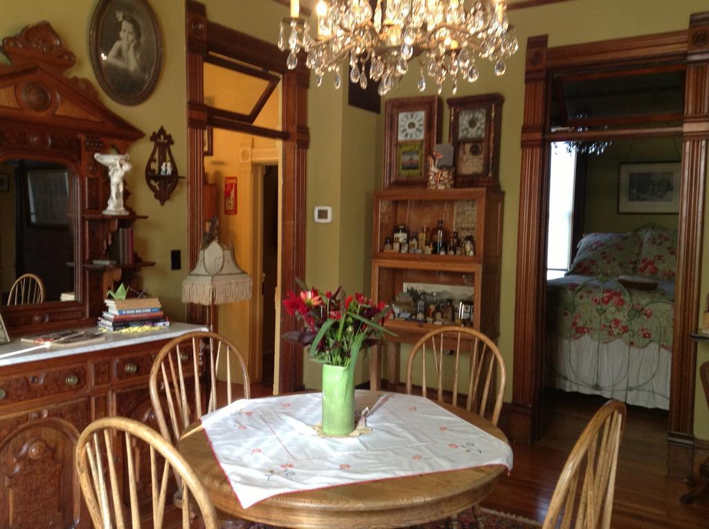 Waverly Cottage Медфорд Номер фото